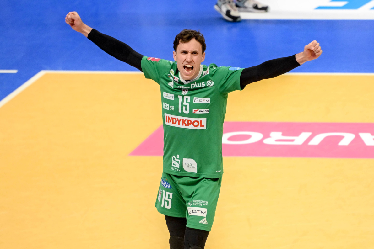 Niesamowity zwrot akcji w Bełchatowie. Olsztyn, mimo prowadzenia uległ PGE GiEK SKRZE w tie-breaku [ZDJĘCIA]