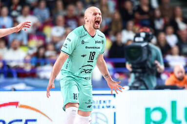 Mecz na Torwarze pełny zwrotów akcji! PGE Projekt zaczyna rywalizację o brąz od zwycięstwa