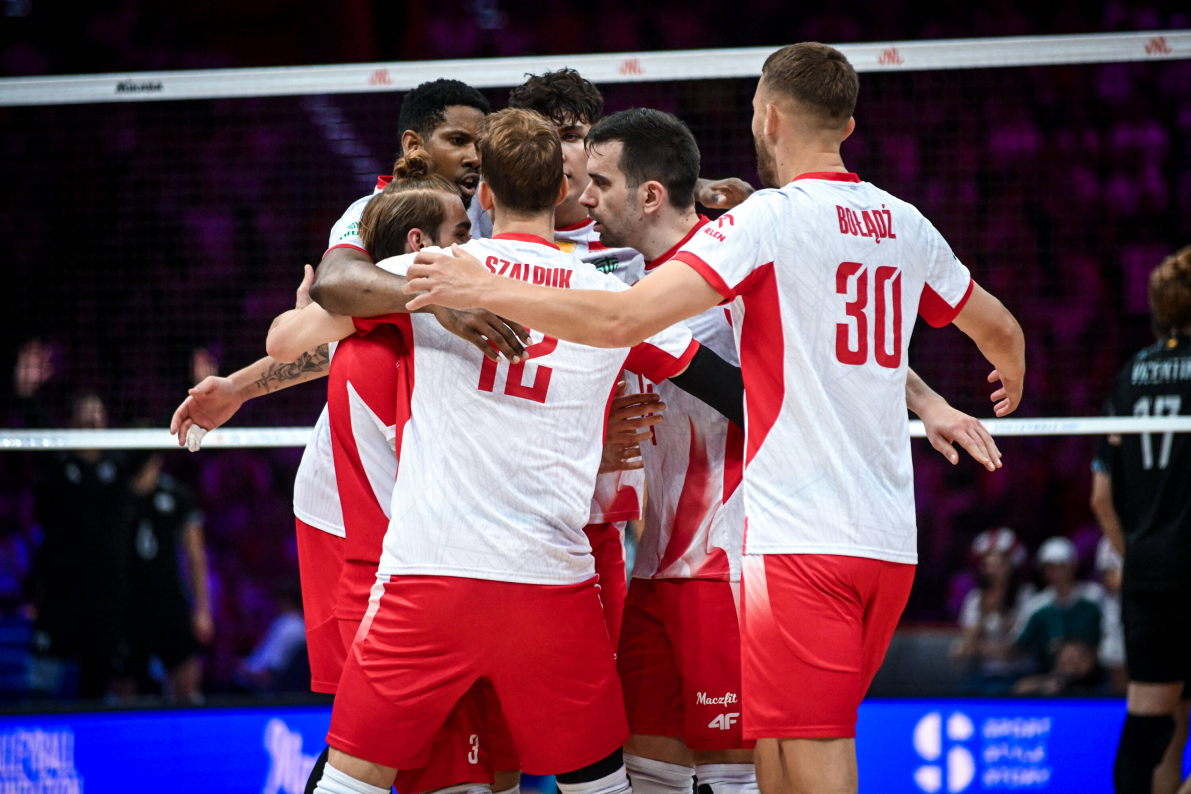 Polska zwyciężyła z Argentyną 3:1. A na oczach polskich kibiców rozegrał się historycznej długości set w turnieju VNL [ZDJĘCIA]