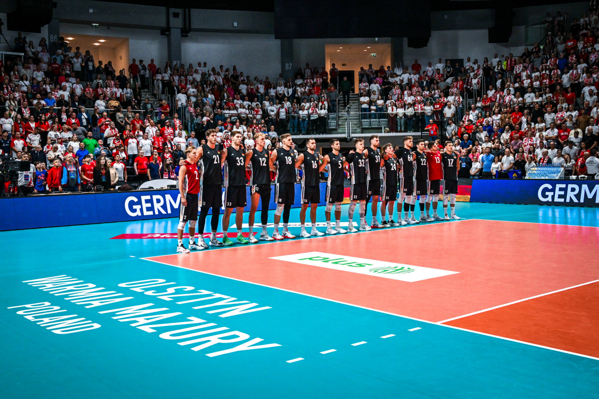 Mecz towarzyski Polska vs. Niemcy w Olsztynie. Urania pełna kibiców, a Polacy wygrywają w świetnym stylu [ZDJCIA]