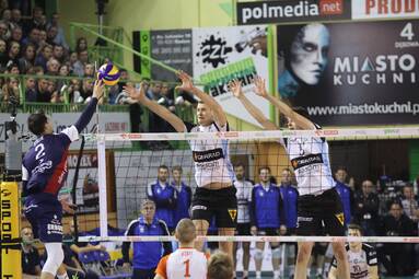 Poniedziałek z PlusLigą: Cerrad Czarni Radom - ZAKSA Kędzierzyn-Koźle 2:3