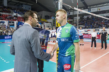 Piątek z PlusLigą: ZAKSA Kędzierzyn-Koźle – AZS Politechnika Warszawska 3:0