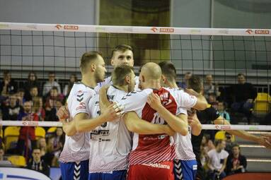 Weekend z PlusLigą: Effector Kielce - LOTOS Trefl Gdańsk 1:3